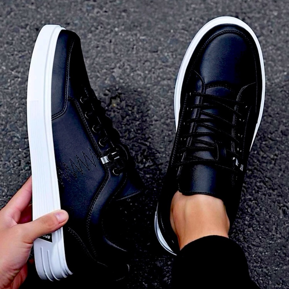 SHEIN / black men’s sports shoes